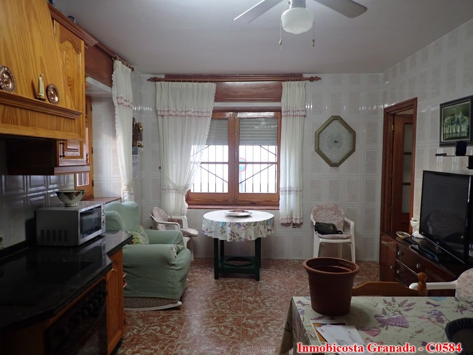 Landsbyhus i La Rabita, Granada - foto 4